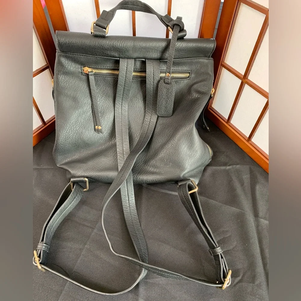 Sole Society Women’s Backpack Bag Black Color Like New